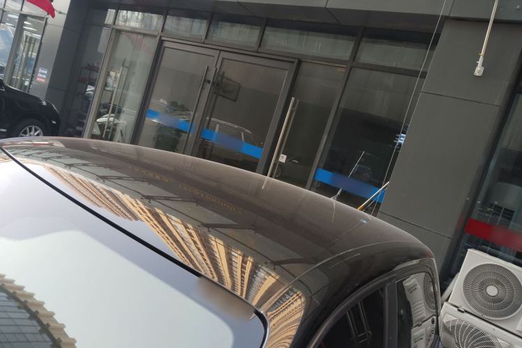 Used smart forfour 2018 1.0L 52 kW Dynamic Edition Roof