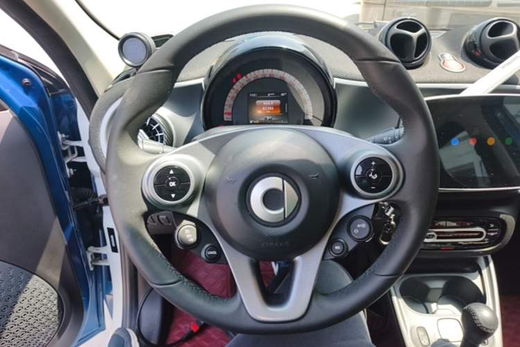 Used smart forfour 2018 1.0L 52kW Passion Edition Steering Wheel