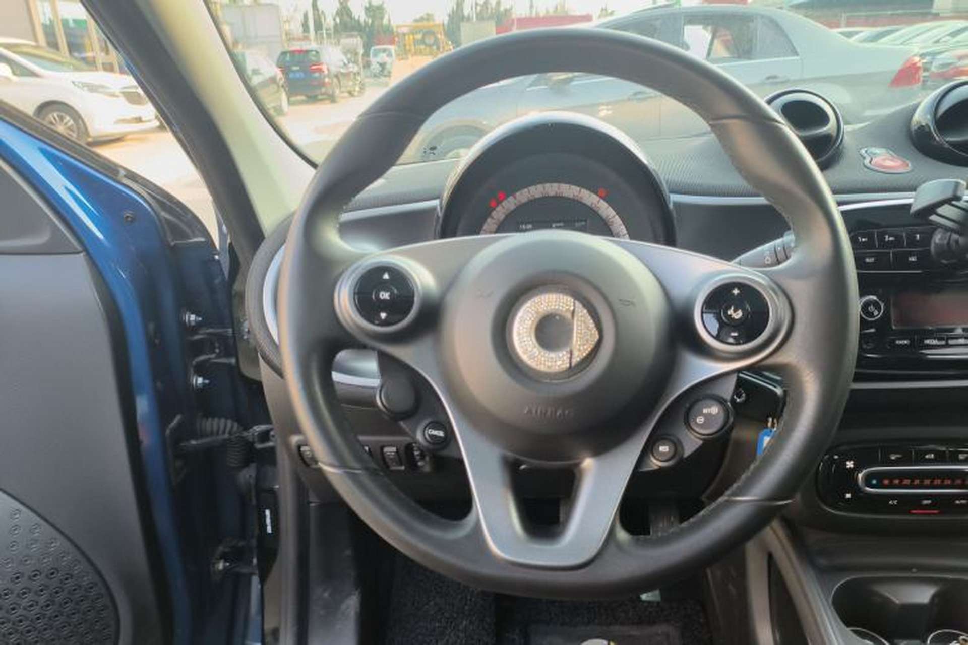 Used smart forfour 2018 1.0L 52kW Passion Edition Steering Wheel