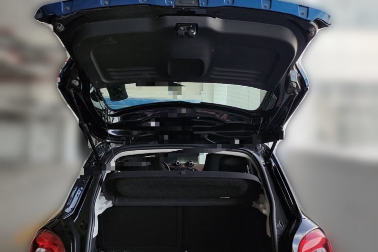 Used smart forfour 2018 0.9T 66 kW Fashion Edition Trunk