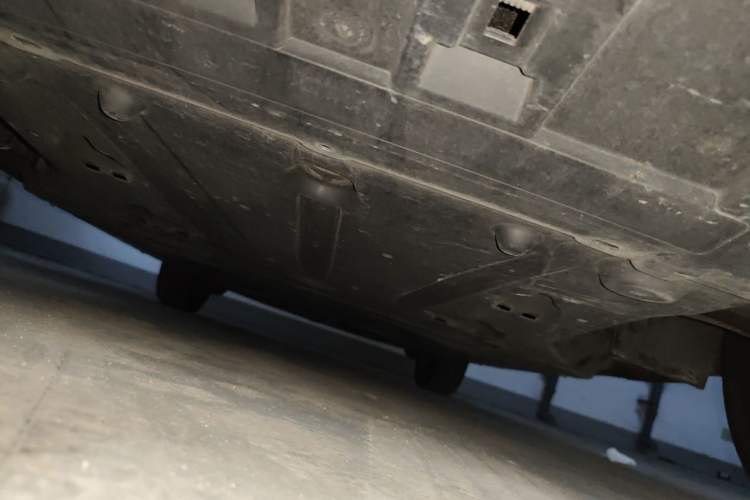 Used smart forfour 2018 1.0L 52 kW Dynamic Edition Chassis Front