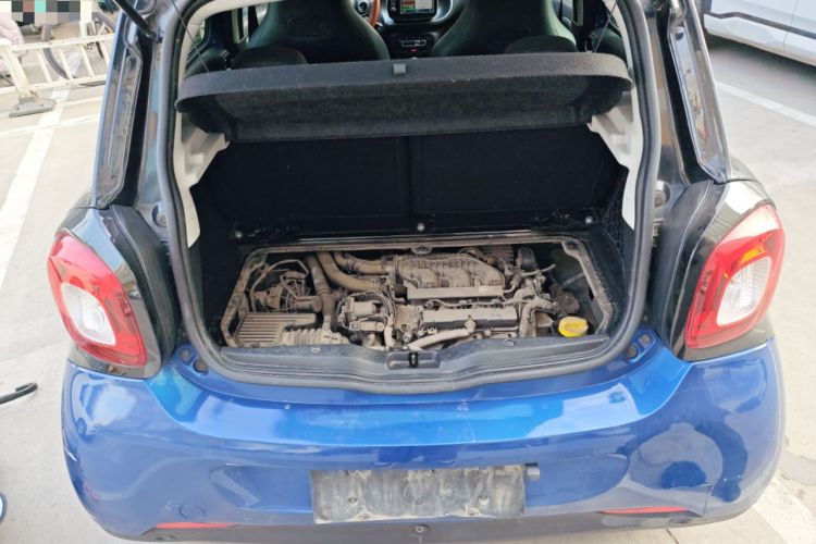 Used smart forfour 2018 0.9T 66 kW Pioneer Edition Engine Bay
