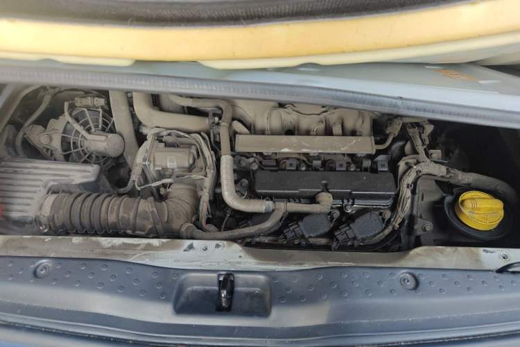 Used smart forfour 2018 1.0L 52kW Passion Edition Engine Bay Right