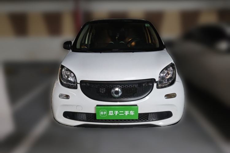 Used smart forfour 2018 1.0L 52 kW Dynamic Edition Front