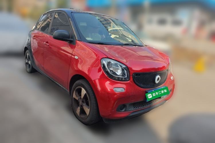 Used smart forfour 2018 1.0L 52kW Passion Edition Front Right 45 Deg