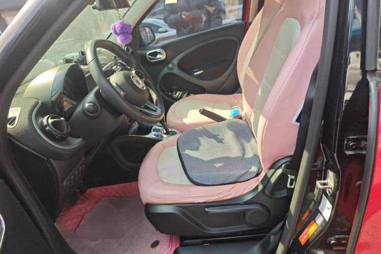 Used smart forfour 2018 1.0L 52kW Passion Edition Left Front Seat