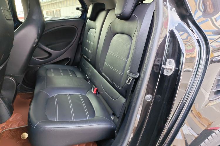 Used smart forfour 2018 0.9T 66 kW Pioneer Edition Left Rear Seat