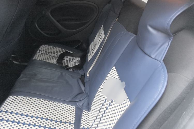 Used smart forfour 2018 1.0L 52 kW Dynamic Edition Left Rear Seat