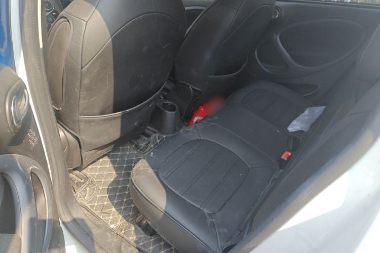 Used smart forfour 2018 1.0L 52kW Passion Edition Left Rear Seat