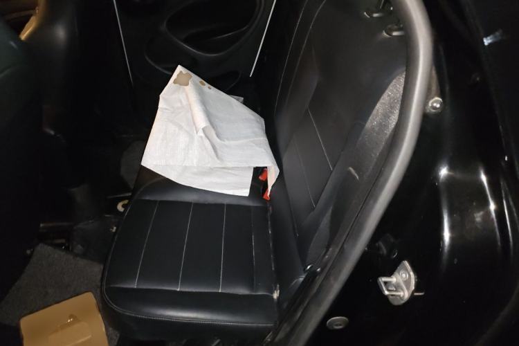 Used smart forfour 2018 1.0L 52 kW Dynamic Edition Left Rear Seat