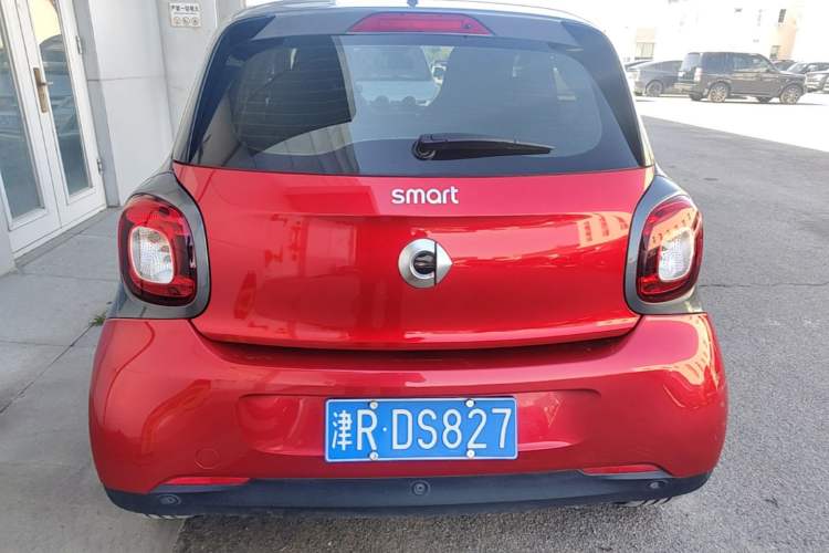 Used smart forfour 2018 1.0L 52kW Passion Edition Rear