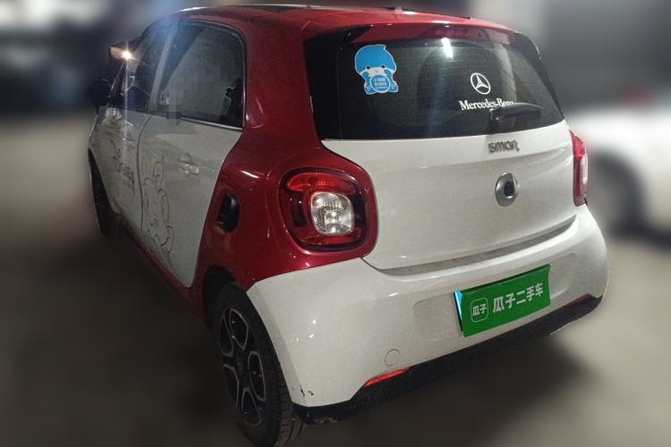Used smart forfour 2018 0.9T 66 kW Pioneer Edition Rear Left 45 Deg