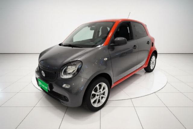 Used smart forfour 2018 1.0L 52 kW Dynamic Edition