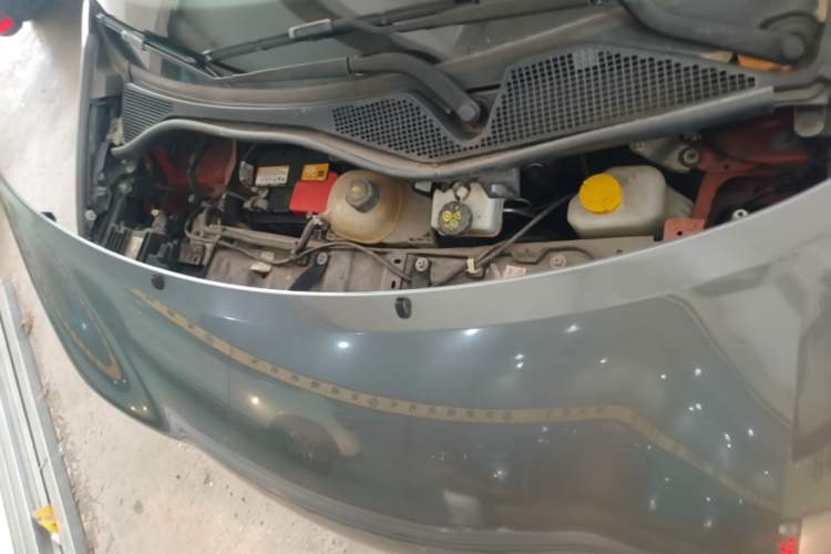 Used smart forfour 2018 1.0L 52 kW Dynamic Edition Engine Bay