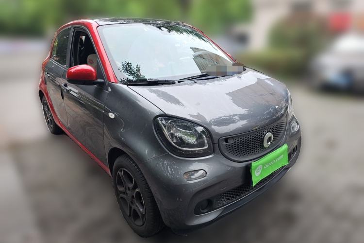 Used smart forfour 2018 1.0L 52kW Passion Edition Front Right 45 Deg