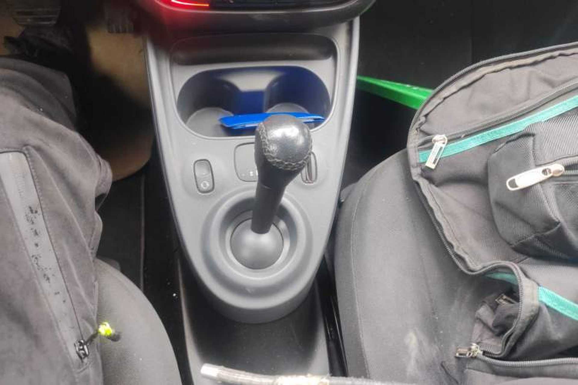 Used smart forfour 2018 1.0L 52 kW Dynamic Edition Gear Lever