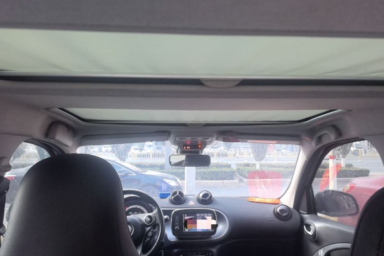 Used smart forfour 2018 0.9T 66 kW Pioneer Edition Headliner