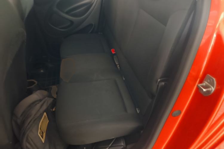 Used smart forfour 2018 1.0L 52 kW Dynamic Edition Left Rear Seat