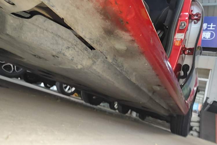Used smart forfour 2018 1.0L 52kW Passion Edition Left Side Sill