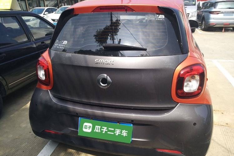 Used smart forfour 2018 1.0L 52 kW Dynamic Edition Rear