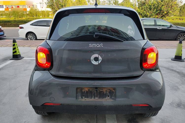 Used smart forfour 2018 0.9T 66 kW Pioneer Edition Rear