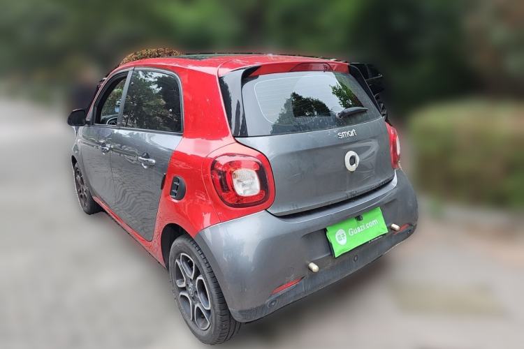 Used smart forfour 2018 1.0L 52kW Passion Edition Rear Left 45 Deg