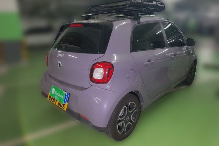 Used smart forfour 2018 0.9T 66 kW Pioneer Edition Rear Right 45 Deg