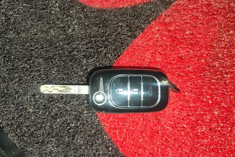 Used smart forfour 2018 1.0L 52kW Passion Edition Vehicle Key
