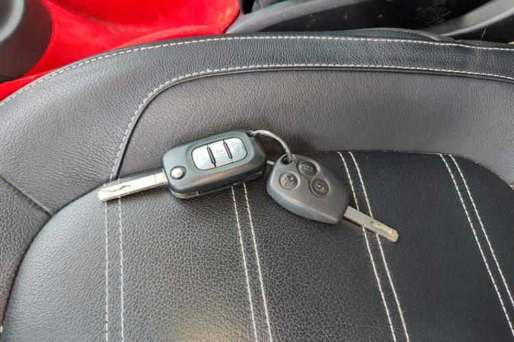 Used smart forfour 2018 0.9T 66 kW Pioneer Edition Vehicle Key