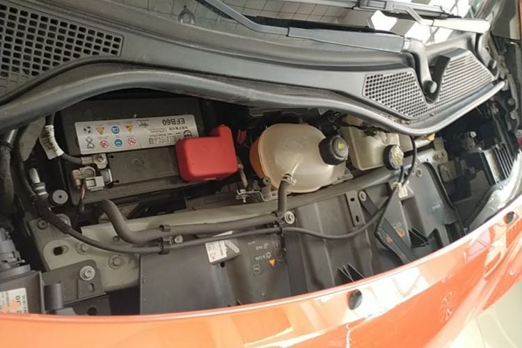 Used smart forfour 2018 1.0L 52kW Passion Edition Engine Bay