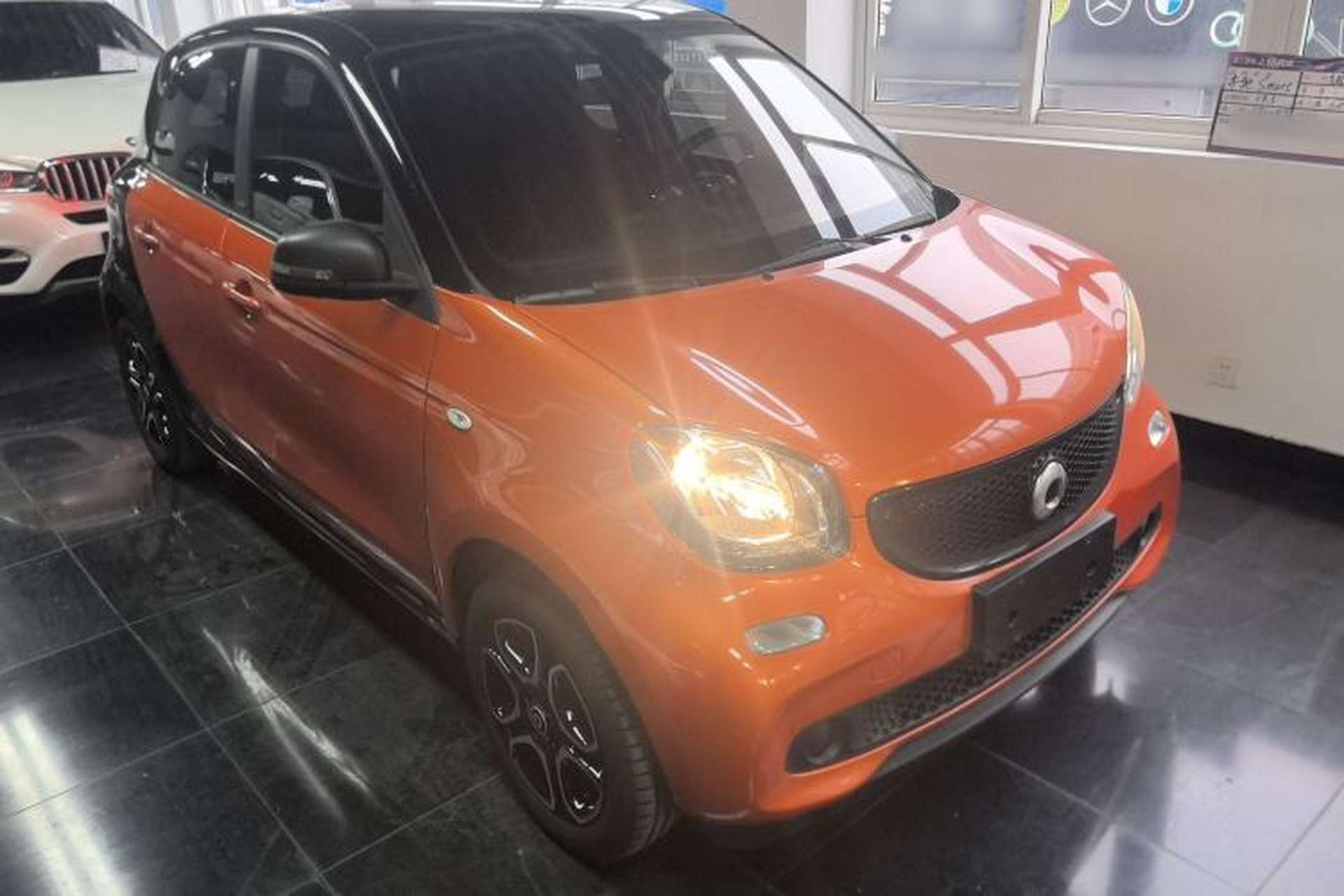 Used smart forfour 2018 1.0L 52kW Passion Edition Exterior 2