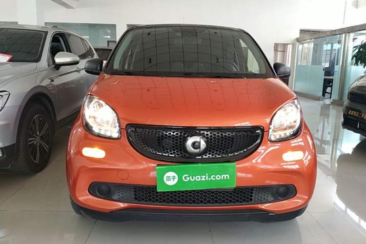 Used smart forfour 2018 1.0L 52kW Passion Edition Front