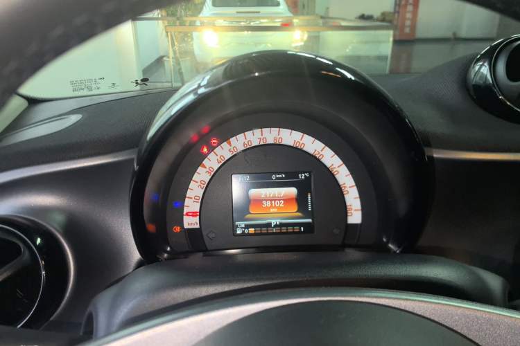 Used smart forfour 2018 1.0L 52kW Passion Edition Instrument Cluster