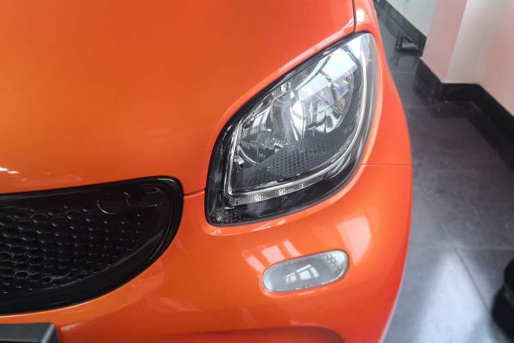 Used smart forfour 2018 1.0L 52kW Passion Edition Left Front Headlight