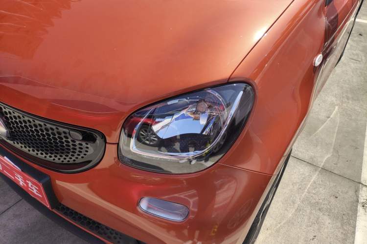 Used smart forfour 2018 1.0L 52kW Passion Edition Left Front Headlight