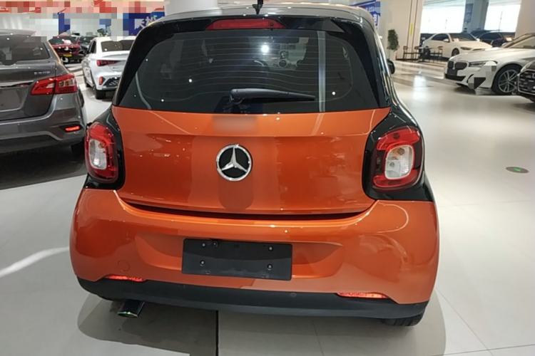 Used smart forfour 2018 1.0L 52 kW Dynamic Edition Rear