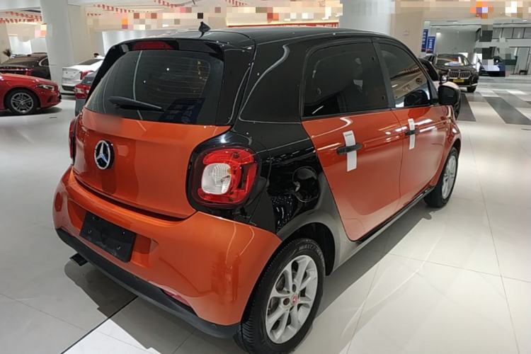 Used smart forfour 2018 1.0L 52 kW Dynamic Edition Rear Right 45 Deg