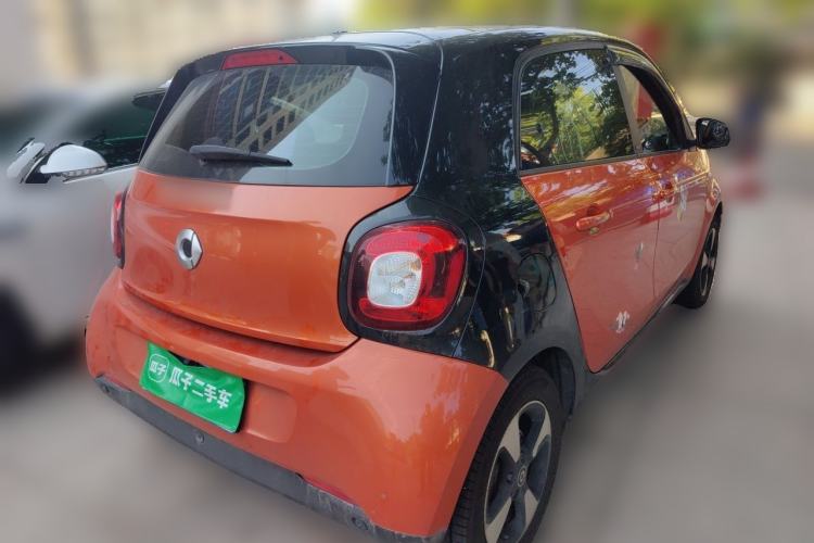 Used smart forfour 2018 1.0L 52kW Passion Edition Rear Right 45 Deg