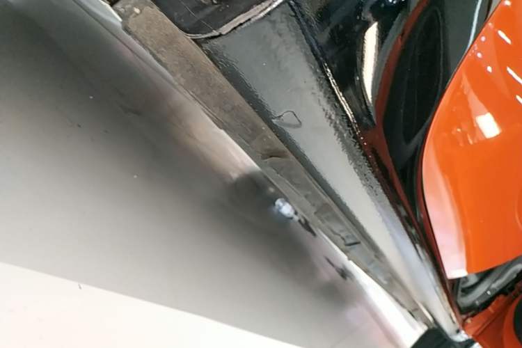 Used smart forfour 2018 1.0L 52 kW Dynamic Edition Right Side Sill