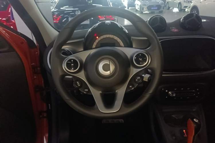 Used smart forfour 2018 1.0L 52kW Passion Edition Steering Wheel