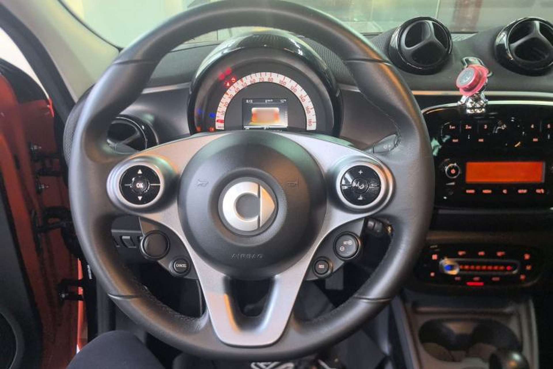 Used smart forfour 2018 1.0L 52kW Passion Edition Steering Wheel