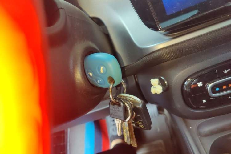 Used smart forfour 2018 1.0L 52kW Passion Edition Vehicle Key