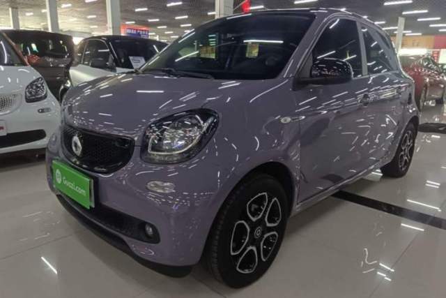 Used smart forfour 2018 0.9T 66 kW Pioneer Edition