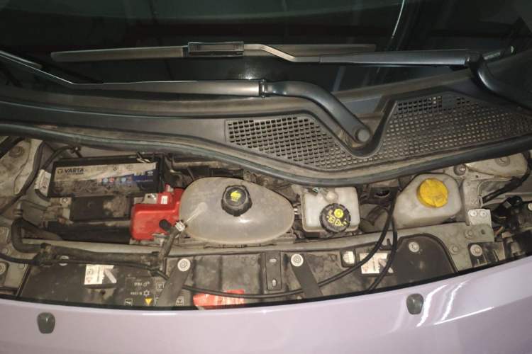 Used smart forfour 2018 0.9T 66 kW Pioneer Edition Engine Bay