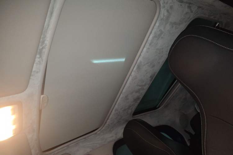 Used smart forfour 2018 0.9T 66 kW Pioneer Edition Headliner