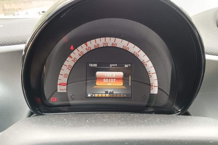 Used smart forfour 2018 1.0L 52kW Passion Edition Instrument Cluster