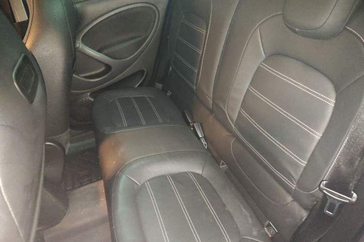 Used smart forfour 2018 0.9T 66 kW Pioneer Edition Left Rear Seat