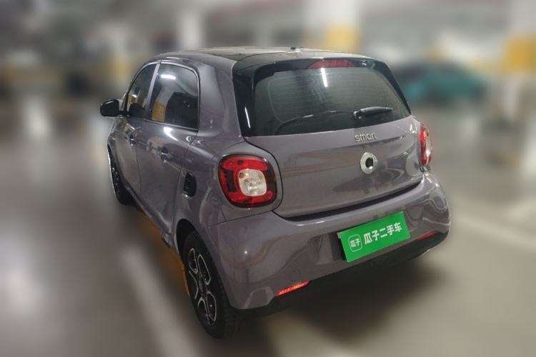 Used smart forfour 2018 0.9T 66 kW Pioneer Edition Rear Left 45 Deg