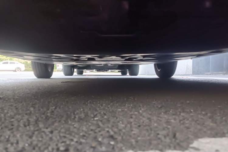 Used smart forfour 2018 1.0L 52 kW Dynamic Edition Chassis Rear