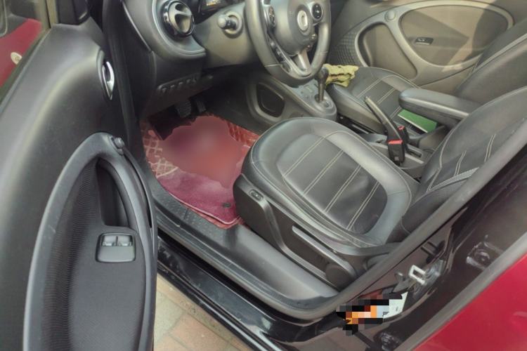 Used smart forfour 2018 0.9T 66 kW Pioneer Edition Driver Seat